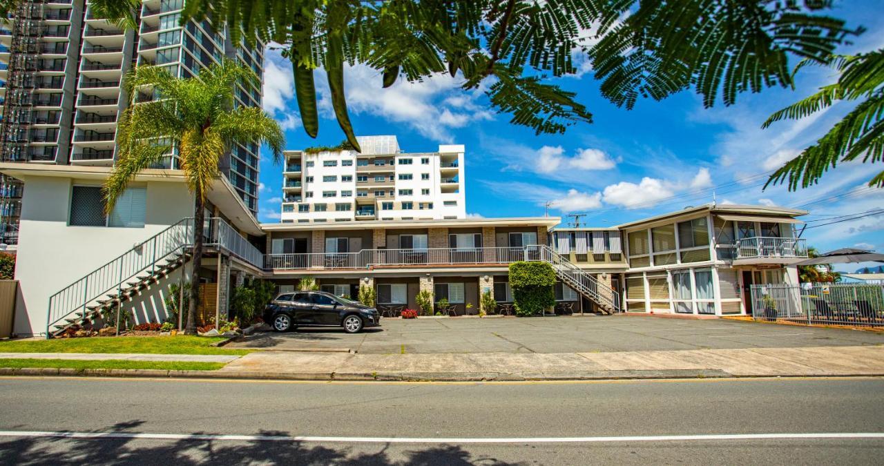 Tropicana Motel Gold Coast Exterior photo