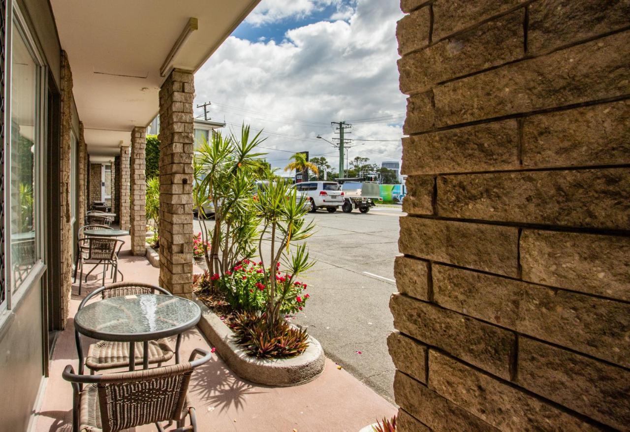 Tropicana Motel Gold Coast Exterior photo